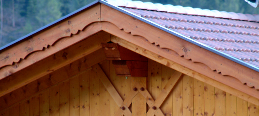 Zimmerei Südtirol - Dach aus Holz